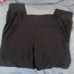 Lululemon Cropped Align Joggers.